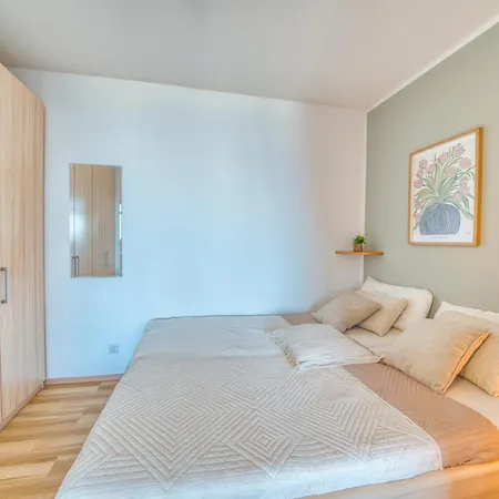 Lejlighed - Haus L, App 0l0710 *